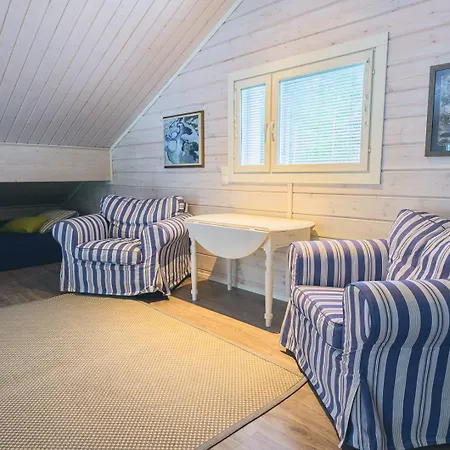 别墅 Hideout Swan Saraisniemi