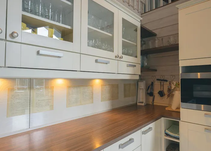 Villa Hideout Swan Saraisniemi